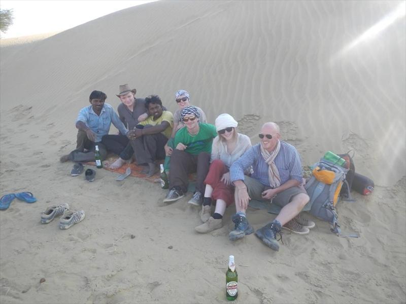Ratan Hostel Jaisalmer Ngoại thất bức ảnh