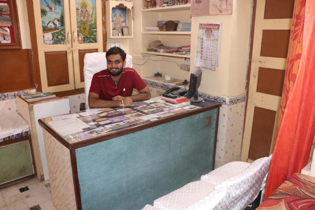 Ratan Hostel Jaisalmer Ngoại thất bức ảnh