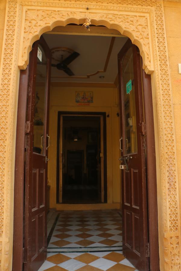 Ratan Hostel Jaisalmer Ngoại thất bức ảnh