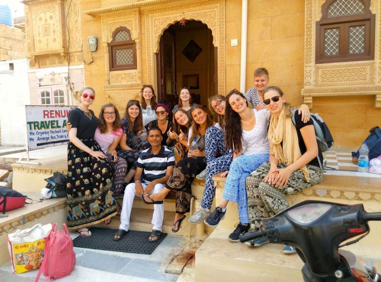 Ratan Hostel Jaisalmer Ngoại thất bức ảnh